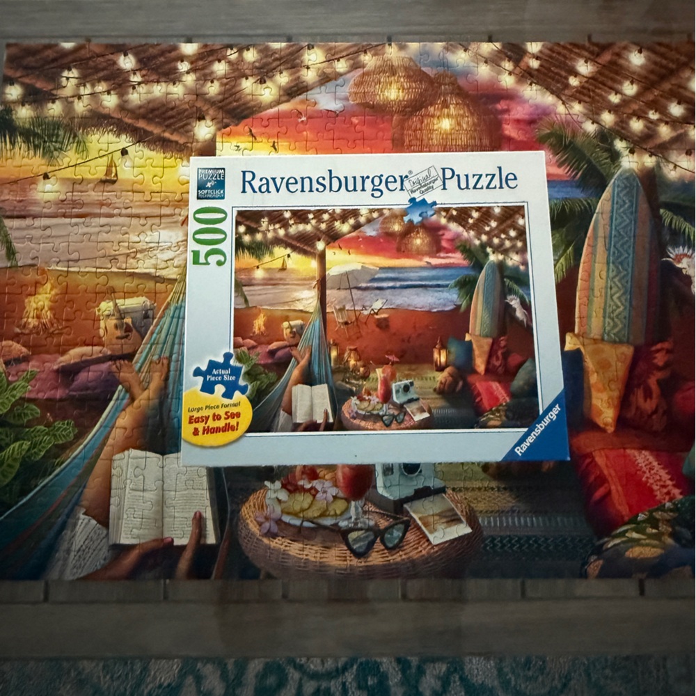 Ravensburger Cozy CabanaPuzzle 500 Pieces Vibrant Colors